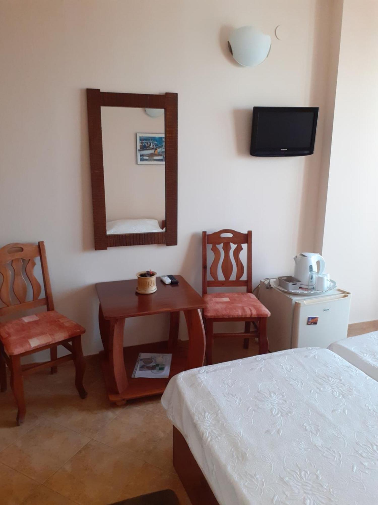 Family Hotel Emilia Sozopol Eksteriør bilde